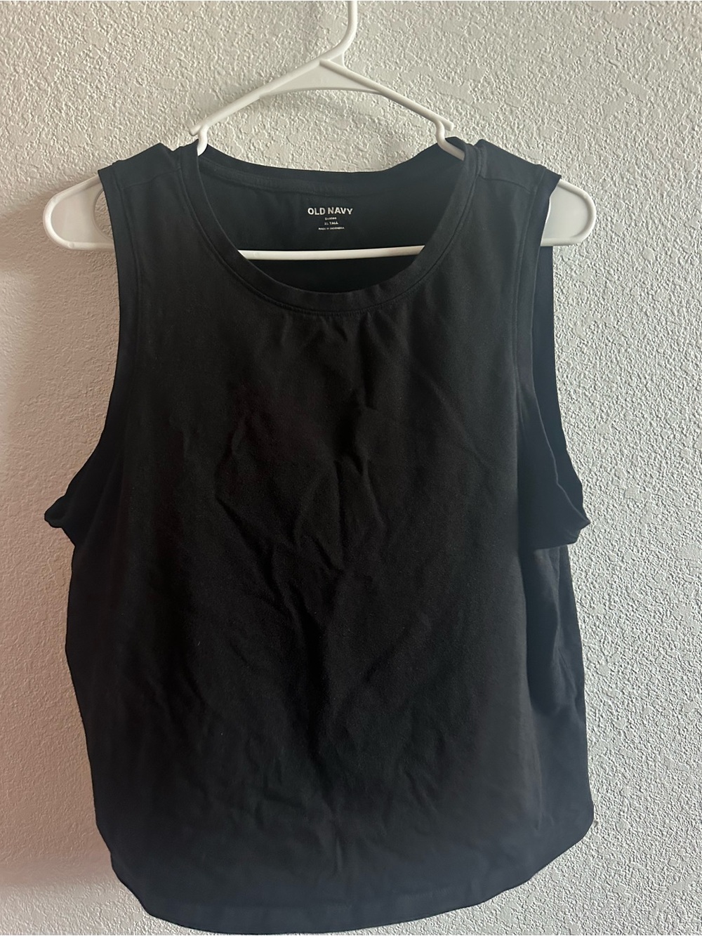 Old Navy Black Sleeveless Tank Top - Scoop Neck